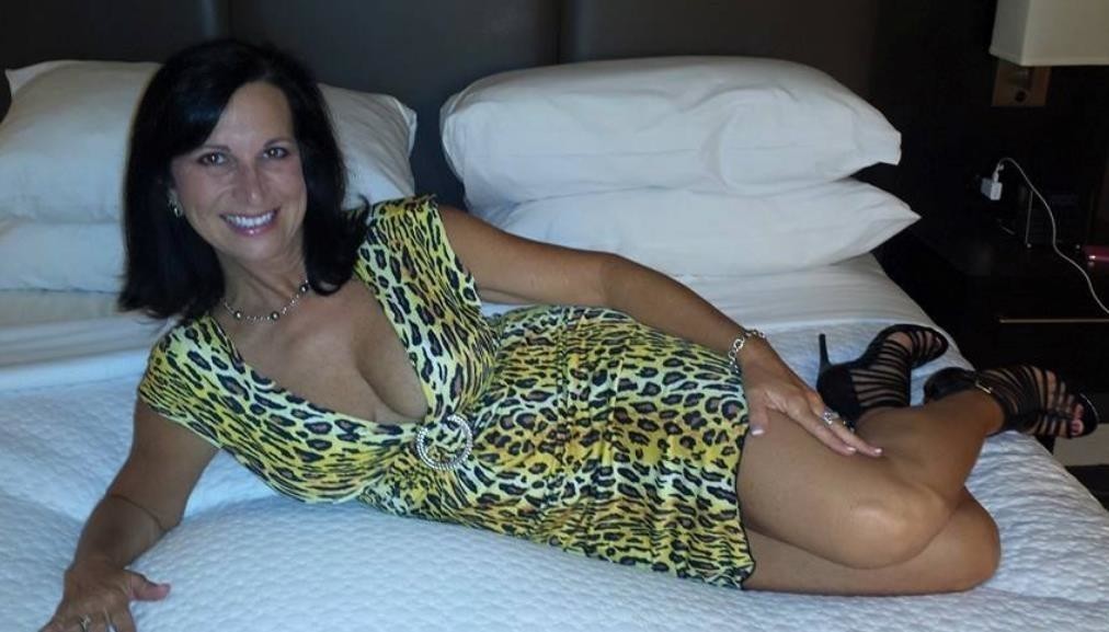 hôtesse en ligne